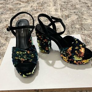 Velvet and sequin platform sandal size 8